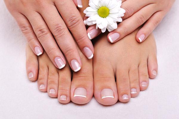 Les mains et les pieds, vernis semi permanent